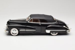 Cadillac Series 62 Nero Anson 1:18 30345 Pressofusione — immagine 4 di 8