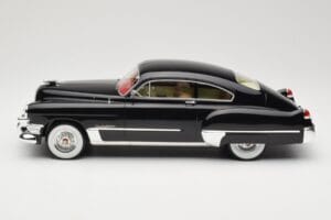 Cadillac Series 62 Club Sedanette Nero BoS Models 1:18 BOS292 Resina — immagine 3 di 6