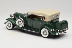 Cadillac Sport Phaeton Verde Anson 1:18 30383 Pressofusione — immagine 8 di 9