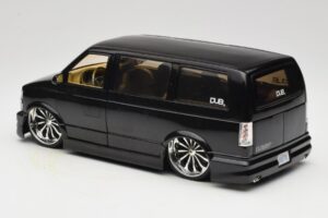 Chevrolet Astro Van Tuned Nero Jada 1:18 63122 Pressofusione — immagine 7 di 8