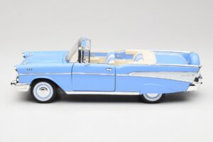 Chevrolet Bel Air Cabriolet Blu Road Signature 1:18 55/1/0863 Pressofusione — immagine 4 di 8