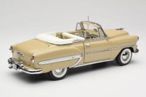 Chevrolet Bel Air Cabriolet Crema Sun Star 1:18 1623 Pressofusione — immagine 3 di 8