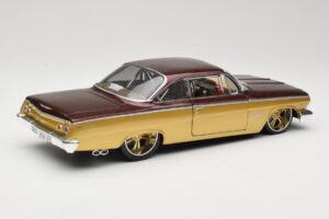 Chevrolet Bel Air Oro & Marrone Maisto 1:18 31064 Pressofusione — immagine 3 di 8
