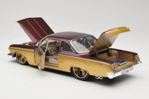Chevrolet Bel Air Oro & Marrone Maisto 1:18 31064 Pressofusione — immagine 5 di 8