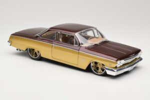 Chevrolet Bel Air Oro & Marrone Maisto 1:18 31064 Pressofusione — immagine 6 di 8