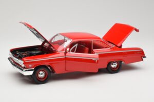 Chevrolet Bel Air Rosso Maisto 1:18 31641 Pressofusione — immagine 2 di 8