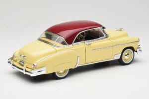 Chevrolet Bel Air Giallo & Rosso Motormax 1:18 73111 Pressofusione — immagine 3 di 8
