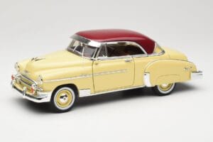 Chevrolet Bel Air Giallo & Rosso Motormax 1:18 73111 Pressofusione