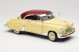 Chevrolet Bel Air Giallo & Rosso Motormax 1:18 73111 Pressofusione — immagine 6 di 8