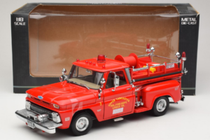 Chevrolet C-20 Fire Truck Sun Star 1:18 1383 Pressofusione — immagine 6 di 6
