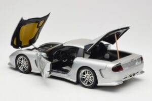 Chevrolet Callaway C12 Argento AUTOart 1:18 71011 Pressofusione — immagine 5 di 8
