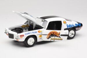 Chevrolet Camaro Baldwin-Motion ERTL 1:18 33675 Pressofusione — immagine 2 di 8