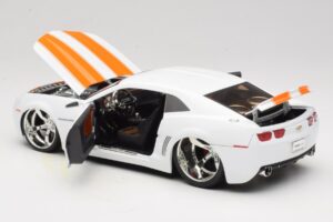 Chevrolet Camaro Concept Tuned Bianco Jada 1:18 63014 Pressofusione — immagine 5 di 8