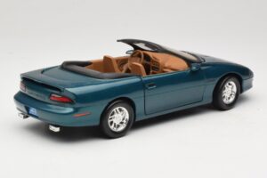 Chevrolet Camaro Z28 Cabriolet Verde American Muscle 1:18 7231D0 Pressofusione — immagine 3 di 8