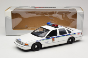 Chevrolet Caprice Canada Polizia UT Models 1:18 21023 Pressofusione — immagine 8 di 8