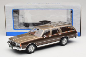 Chevrolet Caprice Estate Wagon Beige MCG 1:18 MCG18476 Pressofusione — immagine 6 di 6