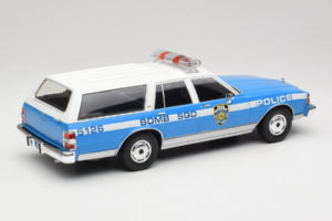 Chevrolet Caprice Estate Wagon NYPD MCG 1:18 MCG18477 Pressofusione — immagine 2 di 6
