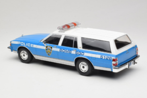 Chevrolet Caprice Estate Wagon NYPD MCG 1:18 MCG18477 Pressofusione — immagine 5 di 6