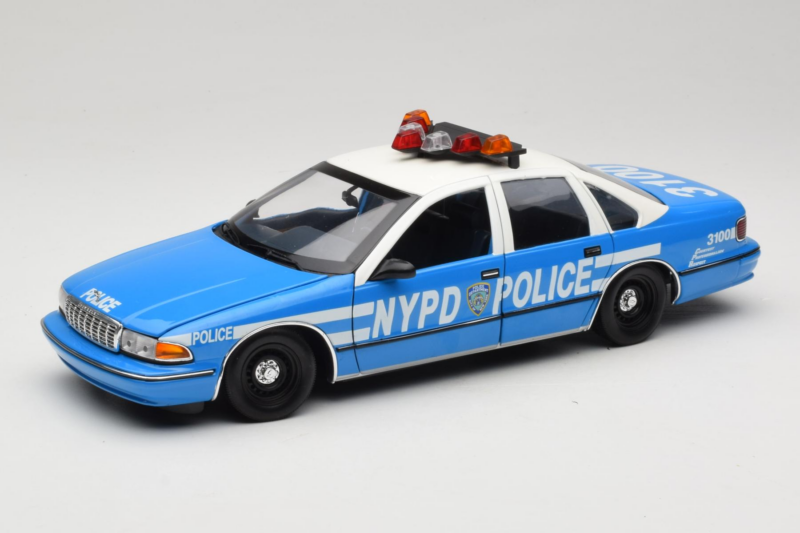 Chevrolet Caprice New York Polizia UT Models 1:18 180142097 Pressofusione