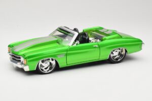 Chevrolet Chevelle SS Cabriolet Verde Maisto 1:18 31099 Pressofusione