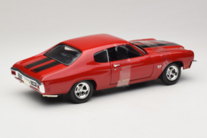 Chevrolet Chevelle SS Fast & Furious Rosso Johnny Lightning 1:18 39578 Pressofusione — immagine 2 di 6