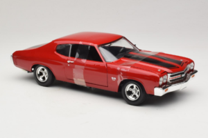 Chevrolet Chevelle SS Fast & Furious Rosso Johnny Lightning 1:18 39578 Pressofusione — immagine 4 di 6