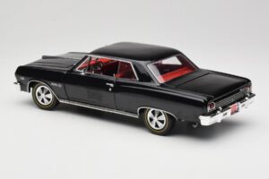 Chevrolet Chevelle Z-16 Nero American Muscle 1:18 AMM1061/06 Pressofusione — immagine 7 di 8