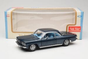 Chevrolet Corvair Blu Scuro Sun Star 1:18 1482 Pressofusione — immagine 8 di 8