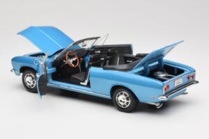 Chevrolet Corvair Monza Cabriolet Blu Road Signature 1:18 92498 Pressofusione — immagine 5 di 8