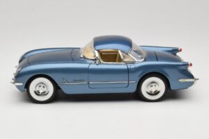 Chevrolet Corvette C1 Blu Mira 1:18 6105 Pressofusione — immagine 4 di 8