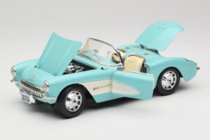 Chevrolet Corvette C1 Blu & Bianco Bburago 1:18 3024-M2 Pressofusione — immagine 2 di 8