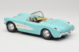 Chevrolet Corvette C1 Blu & Bianco Bburago 1:18 3024-M2 Pressofusione — immagine 7 di 8
