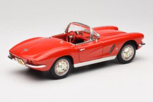 Chevrolet Corvette C1 Rosso ERTL 1:18 7835 Pressofusione — immagine 3 di 8