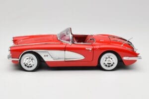 Chevrolet Corvette C1 Rosso Motormax 1:18 73100TC Pressofusione — immagine 4 di 8