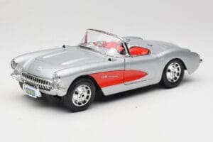 Chevrolet Corvette C1 Argento Bburago 1:18 3034 Pressofusione