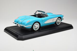 Chevrolet Corvette C1 Hard Top Blu Solido 1:12 1202-M1 Pressofusione — immagine 3 di 8