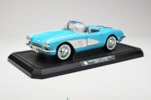 Chevrolet Corvette C1 Hard Top Blu Solido 1:12 1202-M1 Pressofusione