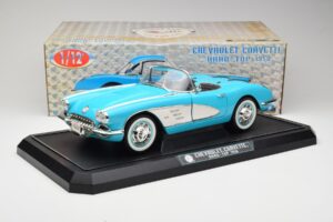 Chevrolet Corvette C1 Hard Top Blu Solido 1:12 1202-M1 Pressofusione — immagine 8 di 8