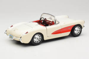 Chevrolet Corvette C1 Bianco & Rosso Bburago 1:18 3024-M3 Pressofusione — immagine 3 di 8