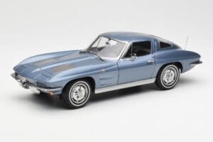 Chevrolet Corvette C2 Grigio Blu Metallizzato AUTOart 1:18 71182 Pressofusione