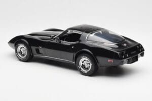 Chevrolet Corvette C3 Nero UT Models 1:18 21071 Pressofusione — immagine 7 di 8