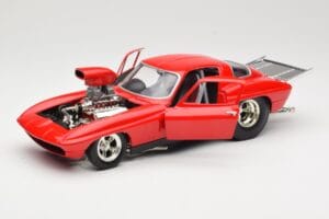 Chevrolet Corvette C3 Dragster Rosso Hot Wheels 1:18 29226 Pressofusione — immagine 2 di 8