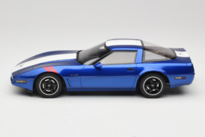 Chevrolet Corvette C4 Grand Sport Admiral Blue GT Spirit 1:18 GT538 Resina — immagine 3 di 6