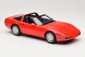 Chevrolet Corvette C4 Torch Red GT Spirit 1:18 GT537 Resina — immagine 4 di 6
