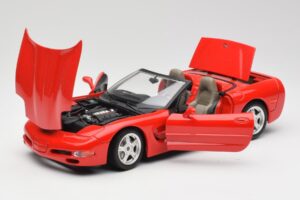 Chevrolet Corvette C5 Cabriolet Rosso Bburago 1:18 3076 Pressofusione — immagine 2 di 8