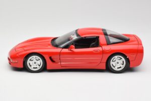 Chevrolet Corvette C5 Rosso Bburago 1:18 3066 Pressofusione — immagine 4 di 8