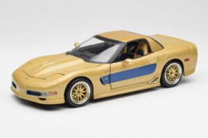 Chevrolet Corvette C5 Guldstrand Signature Edition Oro Maisto 1:18 31657 Pressofusione