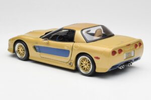 Chevrolet Corvette C5 Guldstrand Signature Edition Oro Maisto 1:18 31657 Pressofusione — immagine 7 di 8