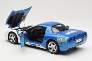 Chevrolet Corvette C5 Pace Car Rolex 24 at Daytona 1999 UT Models 1:18 39944 Pressofusione — immagine 5 di 8