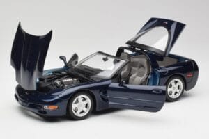 Chevrolet Corvette C5 Nassau Blu Bburago 1:18 30166 Pressofusione — immagine 2 di 8